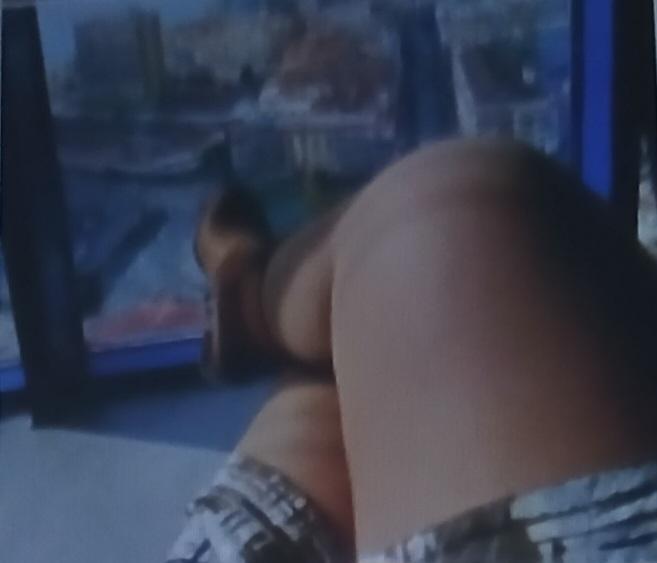 613442269: Chica busca chico en Madrid