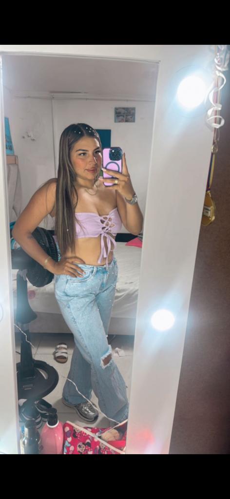 615271502: Chica busca chico en Menorca