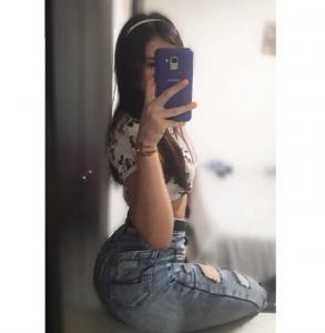 602420715: Chica busca chico en Barcelona