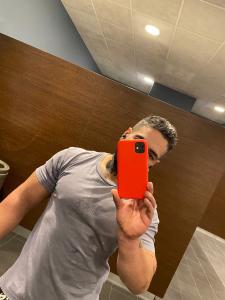 698133722: Chico busca chica en Valladolid