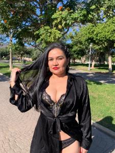 742064124: Chica busca chico en Lugo