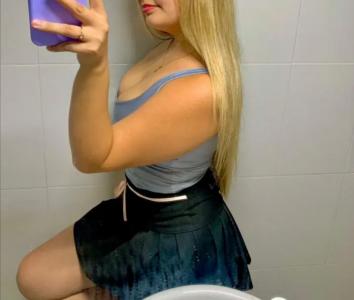 631753760: Chica busca chico en Barcelona