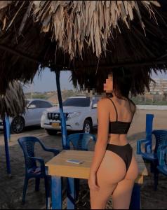 632693890: Chica busca chico en La Coruña