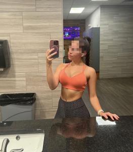 613800549: Chica busca chico en Murcia