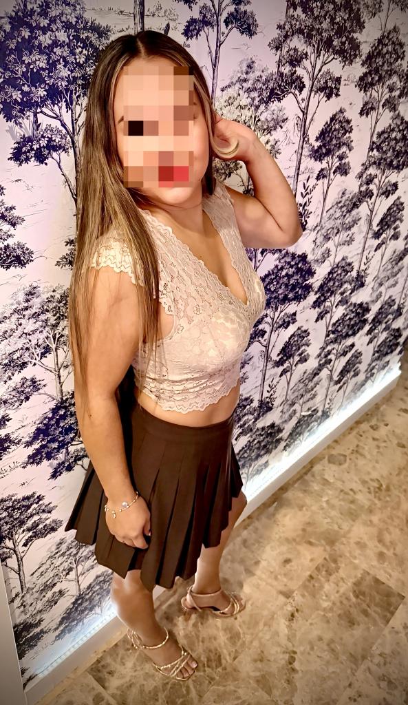 Chica busca chico en Valencia: Chica busca chico