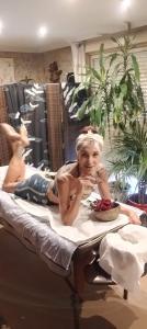 Chica busca chico en Madrid: 