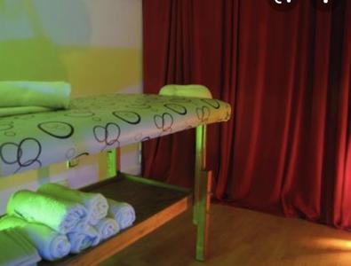 Chico busca chica en Barcelona: 