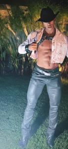 Chico busca chica en Barcelona: 