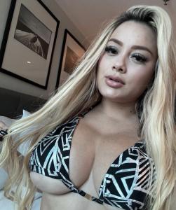 607197485: Chica busca chico en Huelva