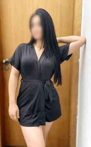 617796957: Chica busca chico en Sevilla