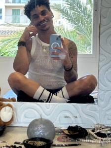 Chico busca chica en Mallorca: 