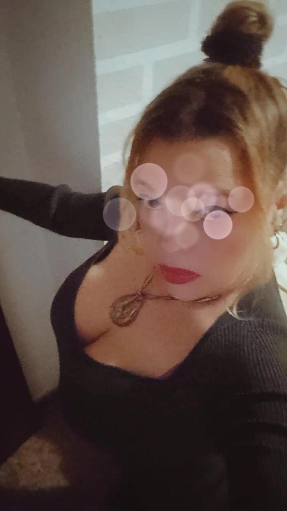 Chica busca chico en Gerona: 