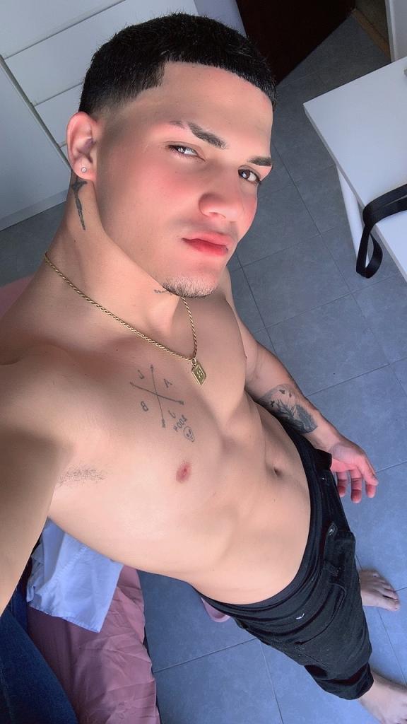 Chico busca chica en Barcelona: 