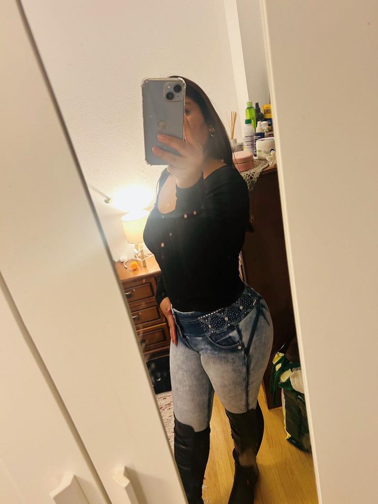 Chica busca chico en La Rioja: 