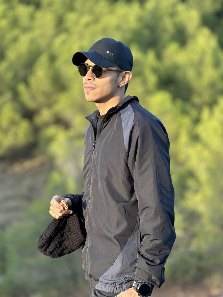 643905419: Chico busca chica en Madrid