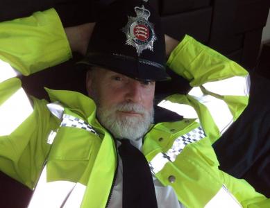 Chico busca chica en Alicante: 