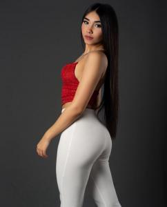 Chica busca chico en Ibiza: 