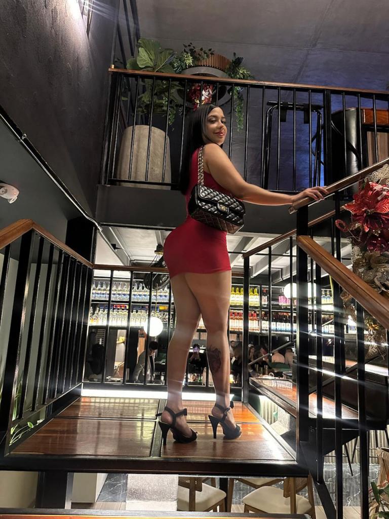 Chica busca chico en Barcelona: 