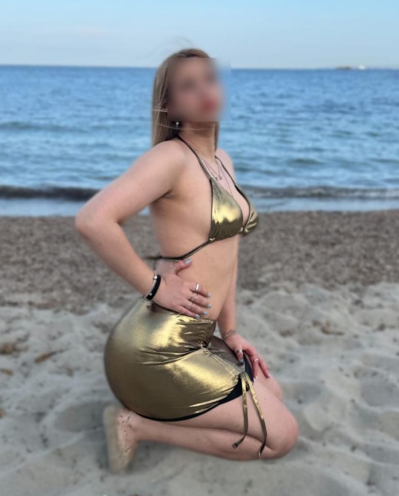 Chica busca chico en Tarragona: Chica busca chico