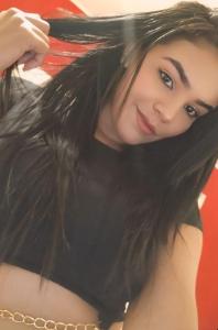 611214092: Chica busca chico en Cáceres