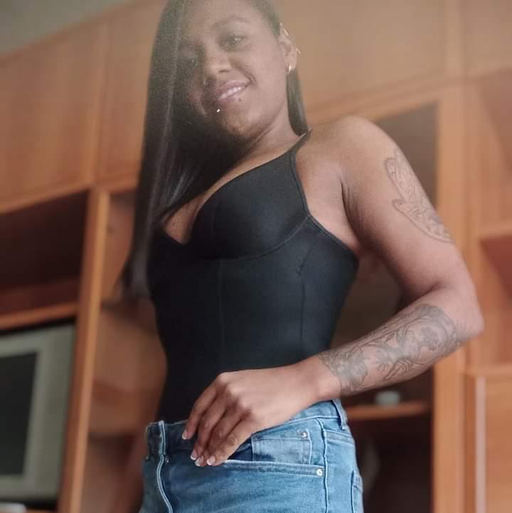 Chica busca chico en Alicante: 