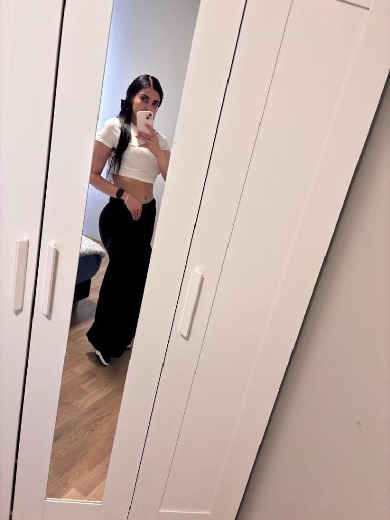 614955313: Chica busca chico en Asturias