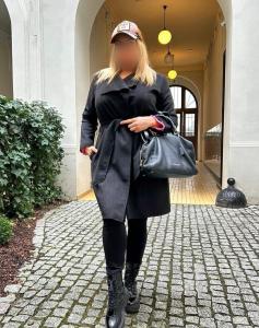 Chica busca chico en Sevilla: 