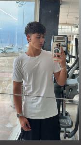 Chico busca chica en Madrid: 