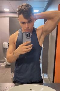 Chico busca chica en Madrid: 