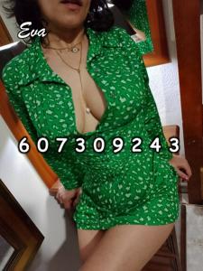 641223933: Chica busca chico en Madrid