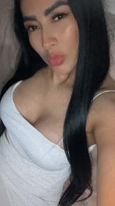 604336208: Chica busca chico en Madrid