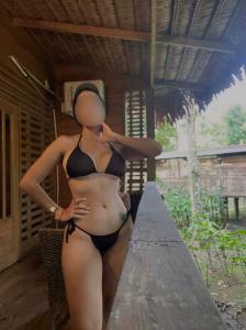 695834560: Chica busca chico en Barcelona