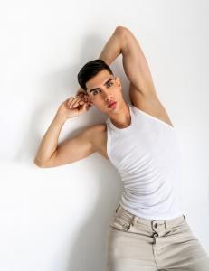 607589451: Chico busca chica en Guipúzcoa