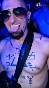 Chico busca chica en Madrid: 