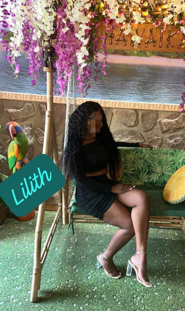 657998778: Chica busca chico en La Coruña