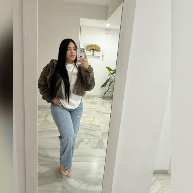 Chica busca chico en Sevilla: 