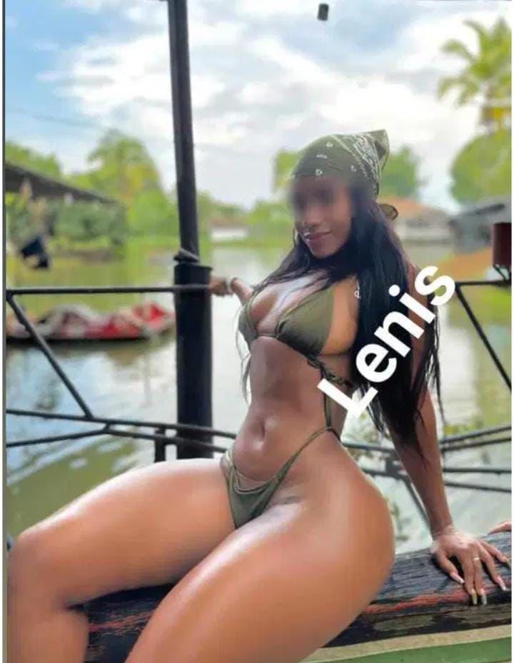 Chica busca chico en La Coruña: 