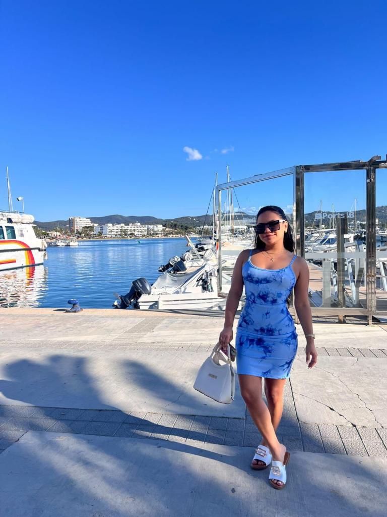 611226152: Chica busca chico en Cádiz