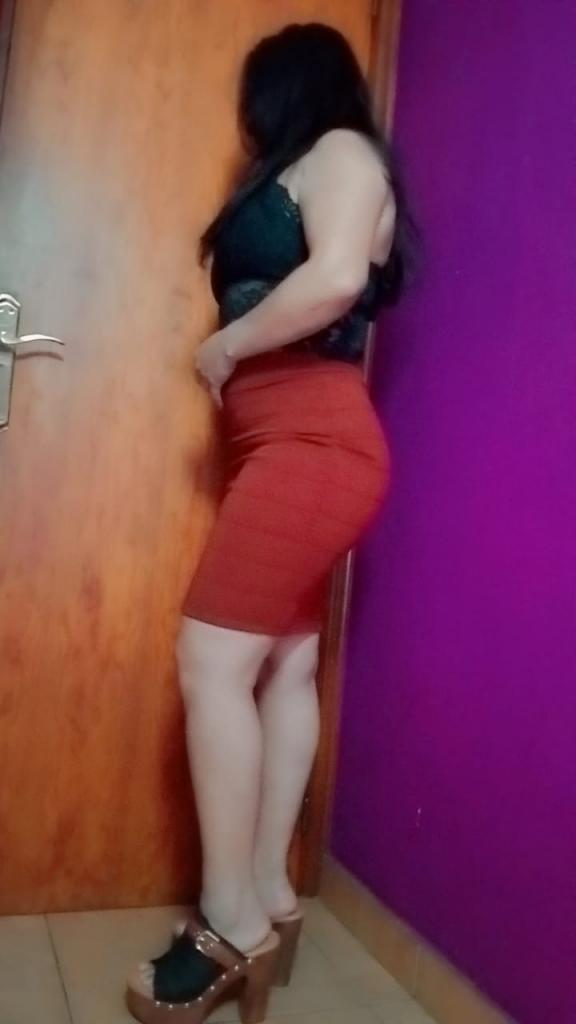 Chica busca chico en Lérida: 