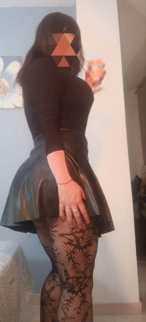 711242329: Chica busca chico en Cádiz