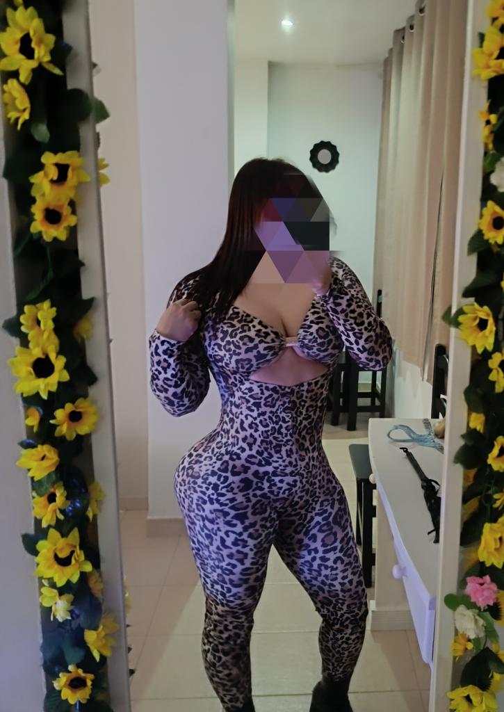 711242329: Chica busca chico en Cádiz