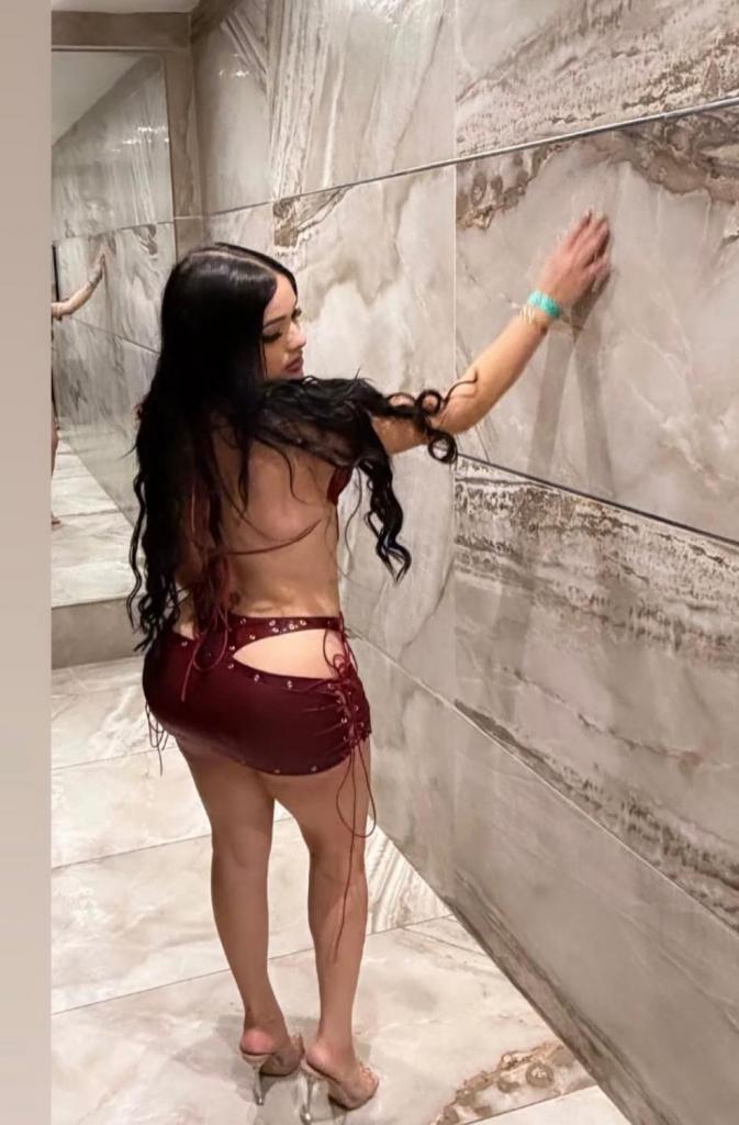 613931945: Chica busca chico en Cuenca