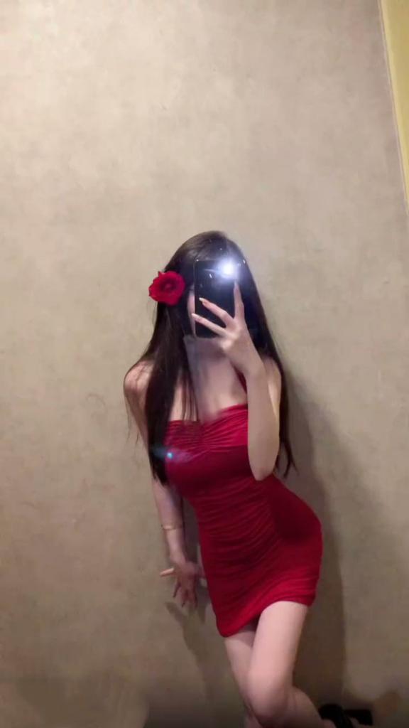 662508881: Chica busca chico en Málaga