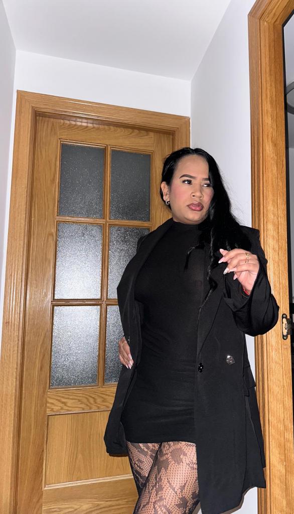 637952355: Chica busca chico en Málaga