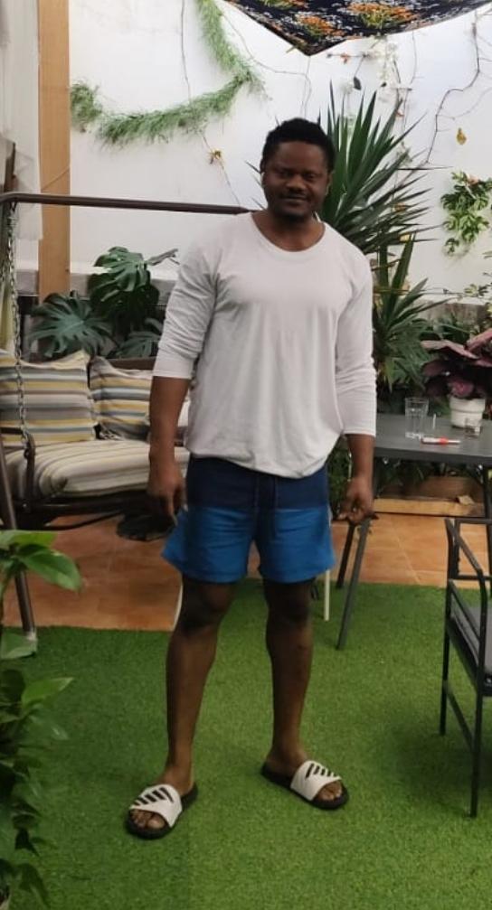 Chico busca chica en Valencia: 