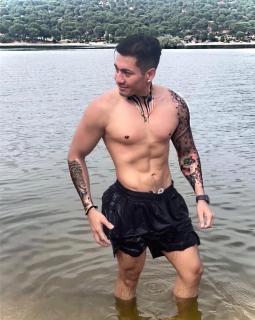 Chico busca chica en León: 