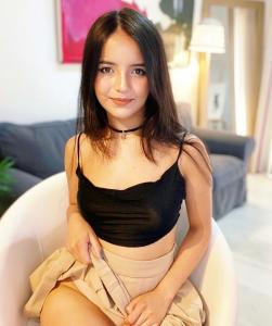 742036703: Chica busca chico en Pontevedra