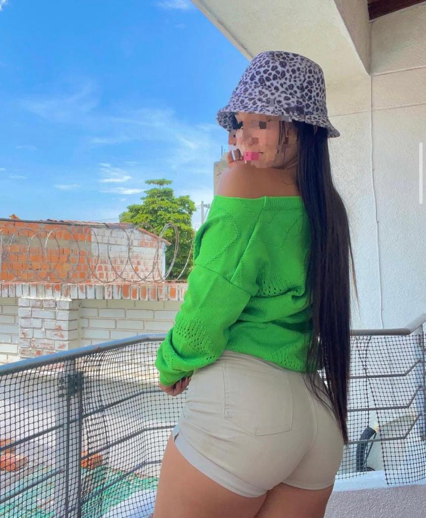 Chica busca chico en Cádiz: 