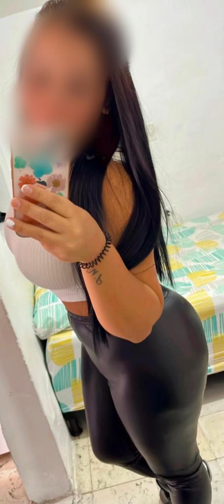 664312120: Chica busca chico en Tenerife