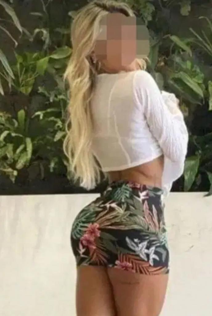 Chica busca chico en Asturias: 